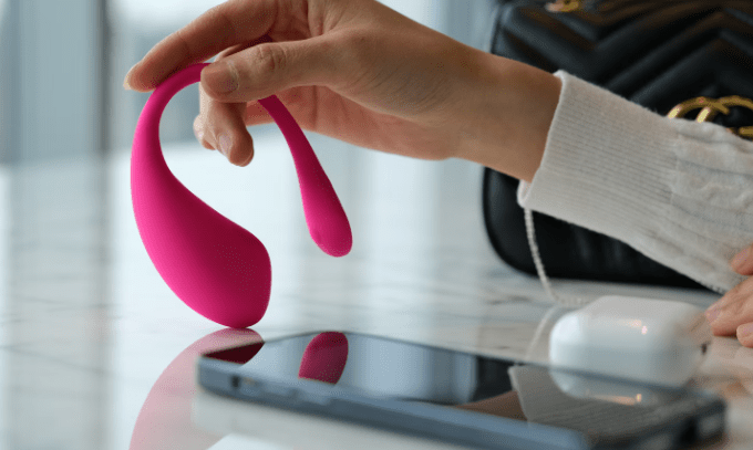 умные секс-игрушки с дистанционным управлением