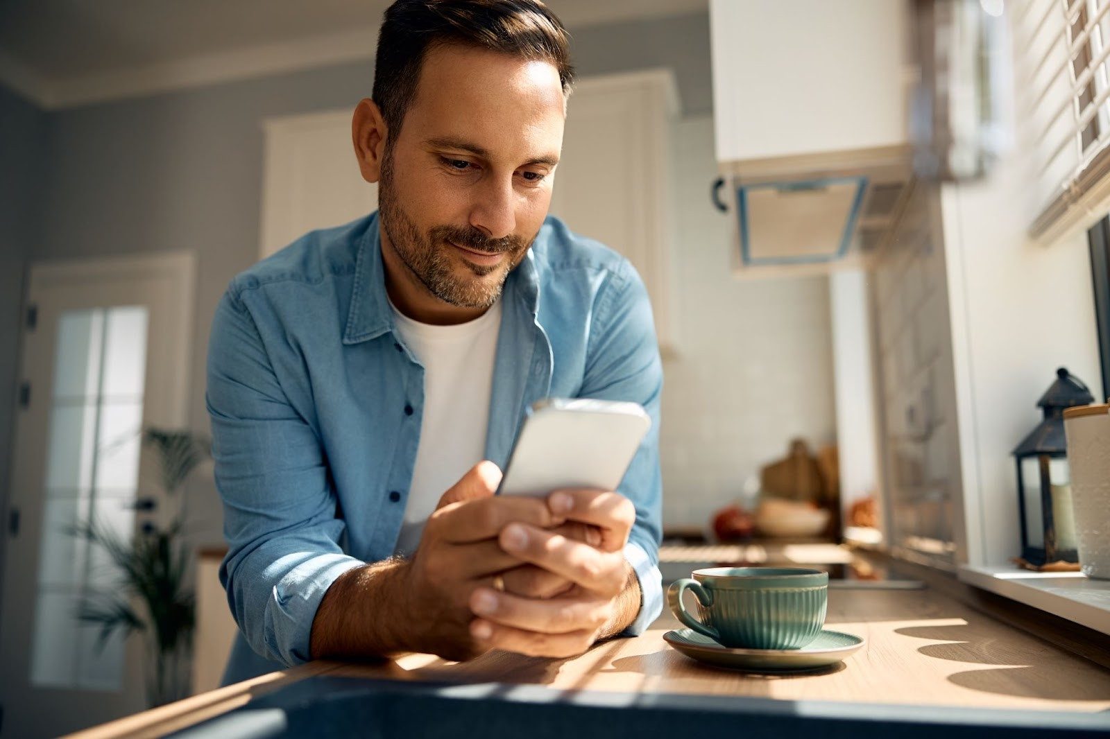 Что написать девушке в переписке чтобы заинтересовать