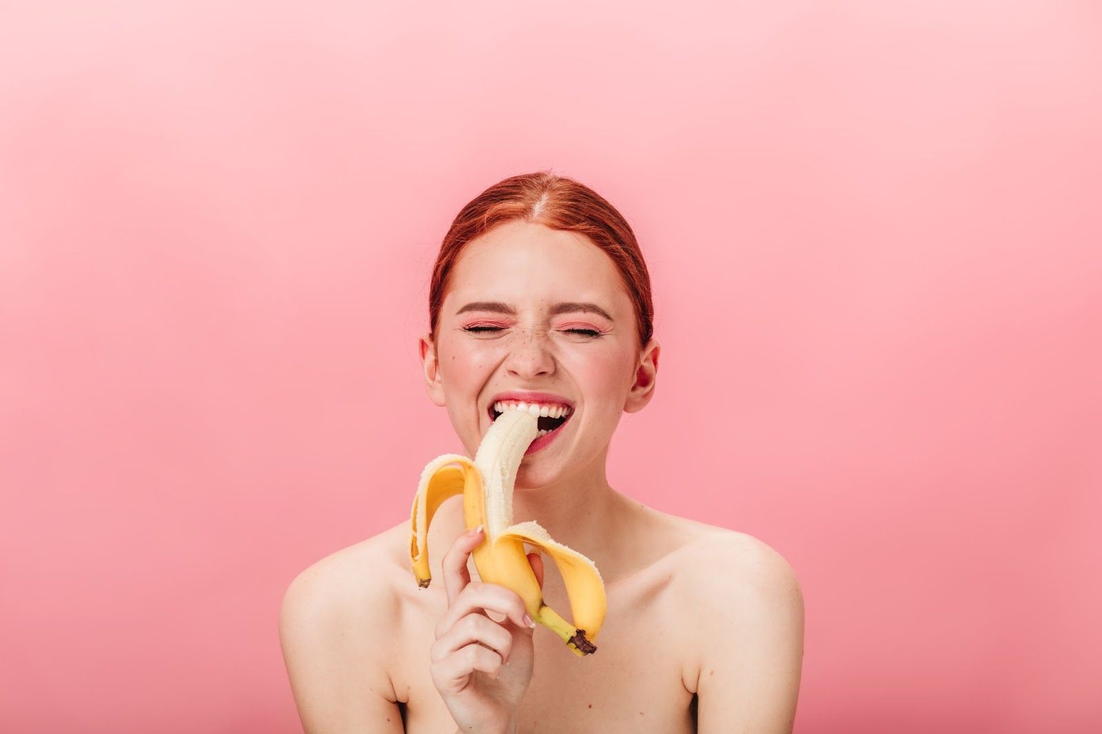 Правильное и неправильное положение при глубоком оральном сексе