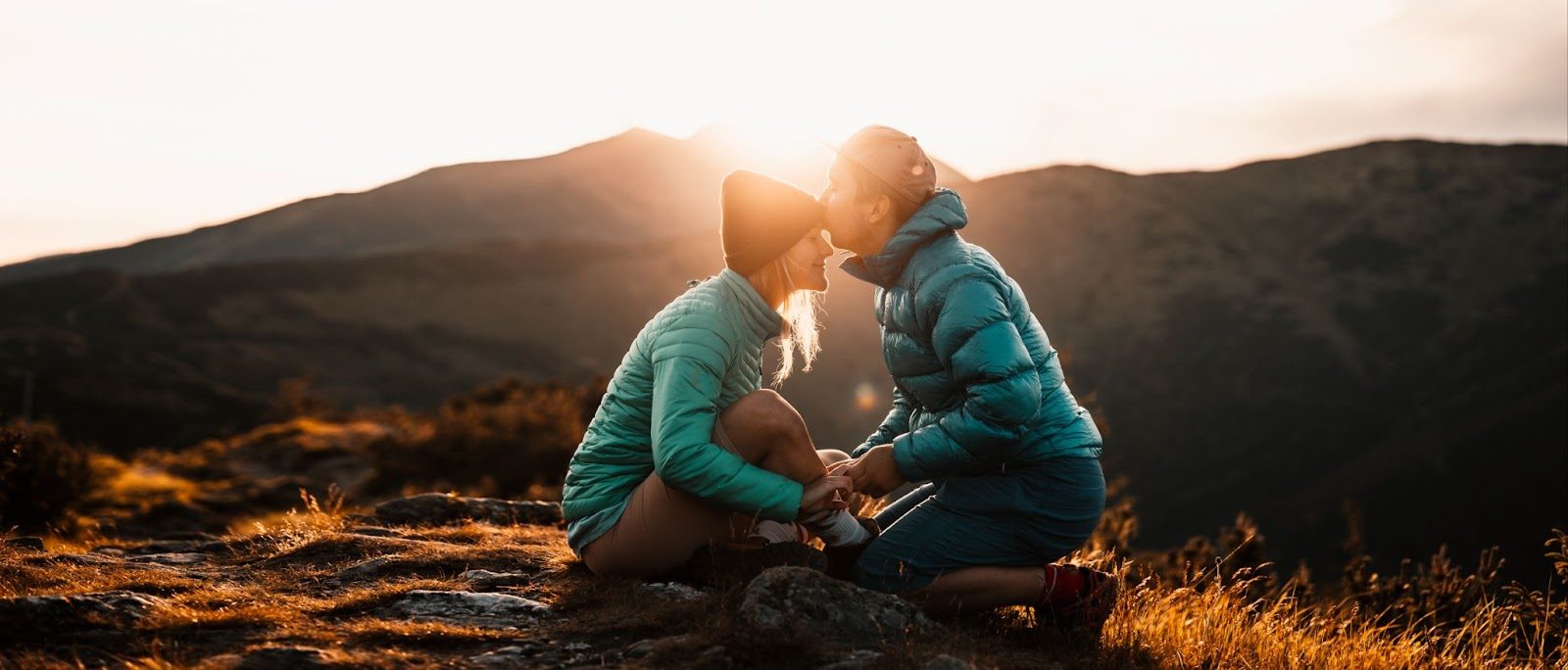 Как понравиться девушке: 10 проверенных способов и секреты успеха