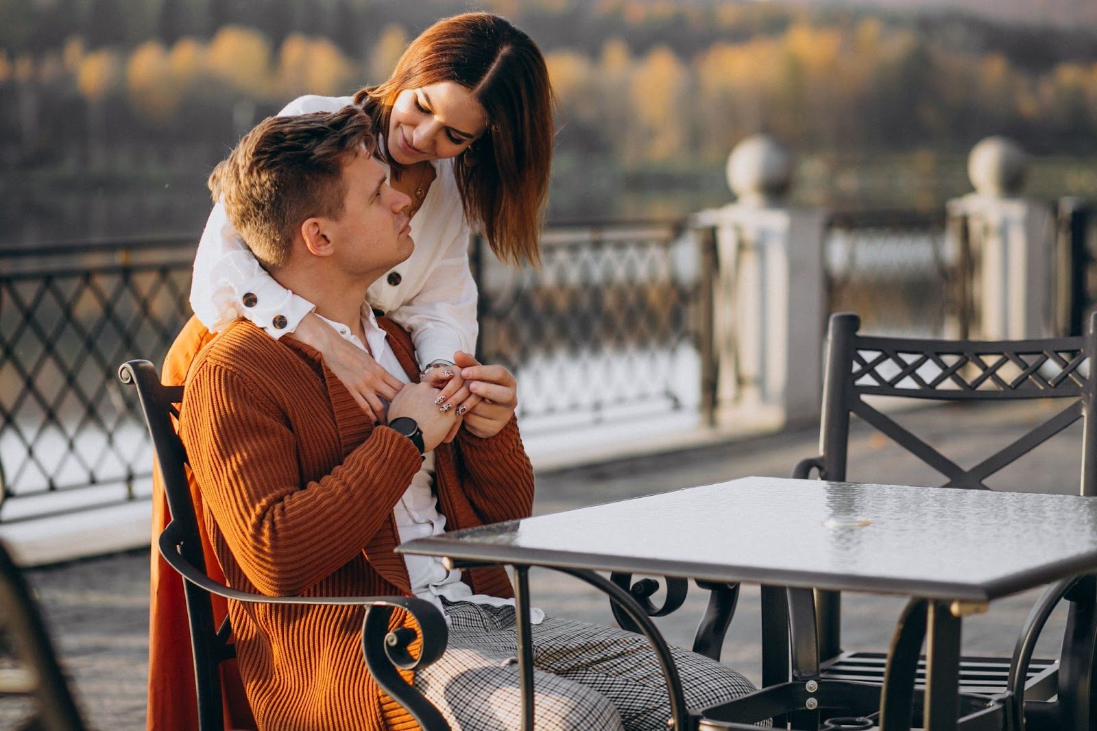 Партнеры выражают благодарность друг другу за маленькие ежедневные проявления заботы