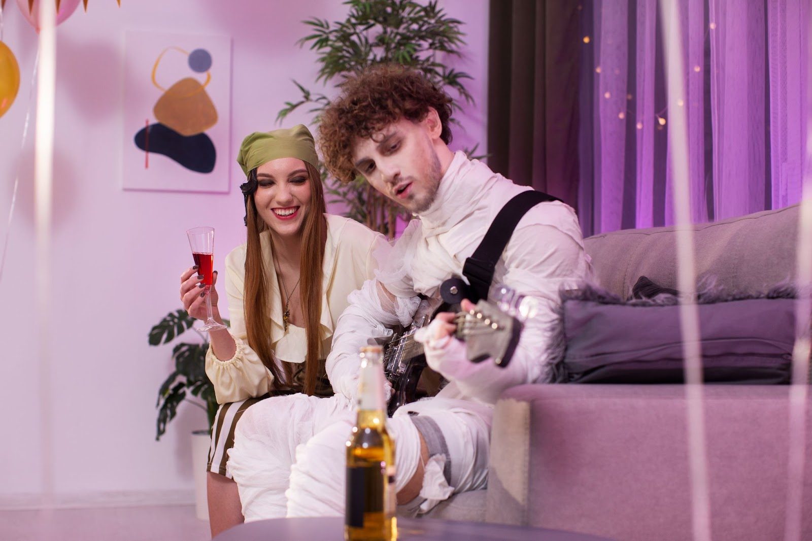 Маски и аксессуары, помогающие преодолеть стеснение в ролевых играх
