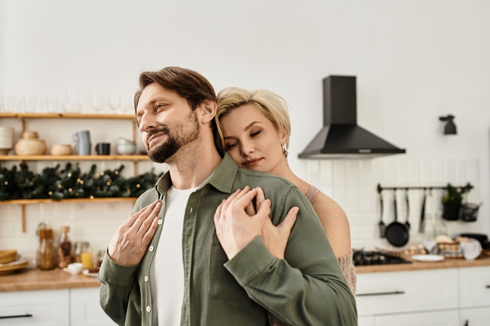 парень и девушка в здоровых отношениях