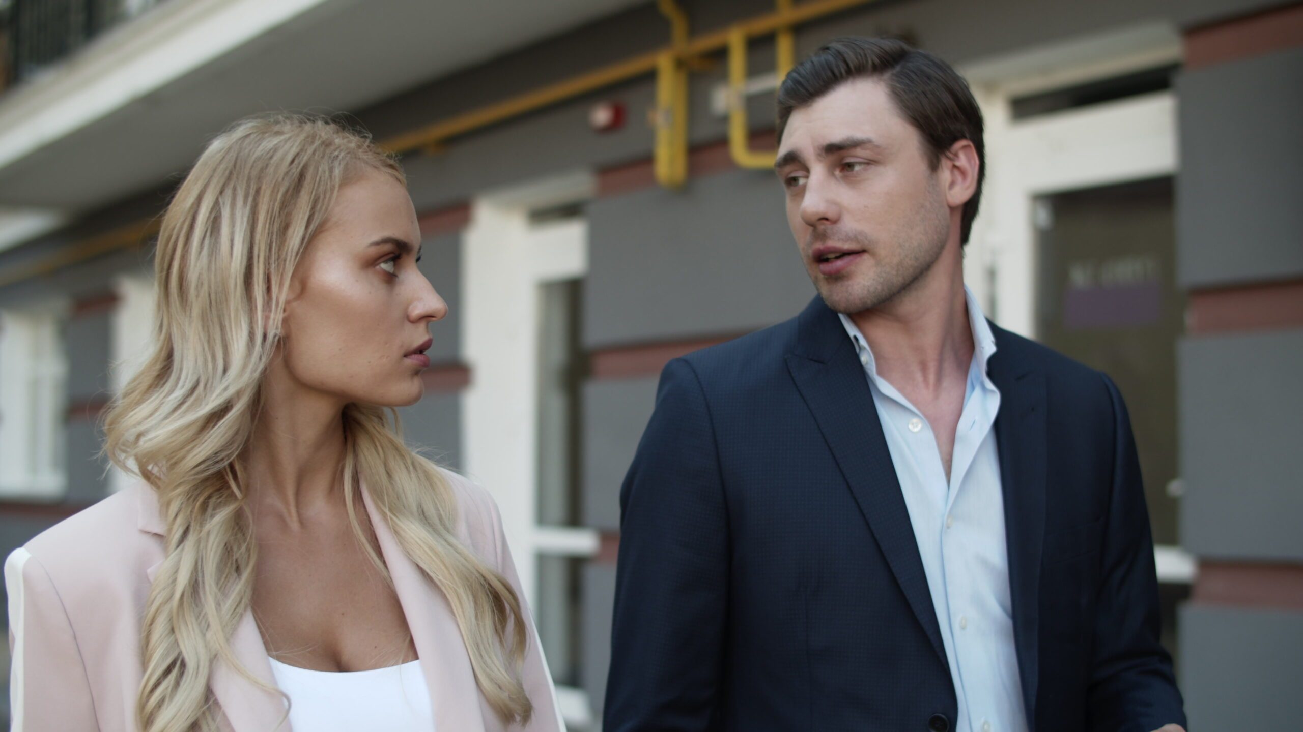 Спонсорские отношения мужчина и девушка