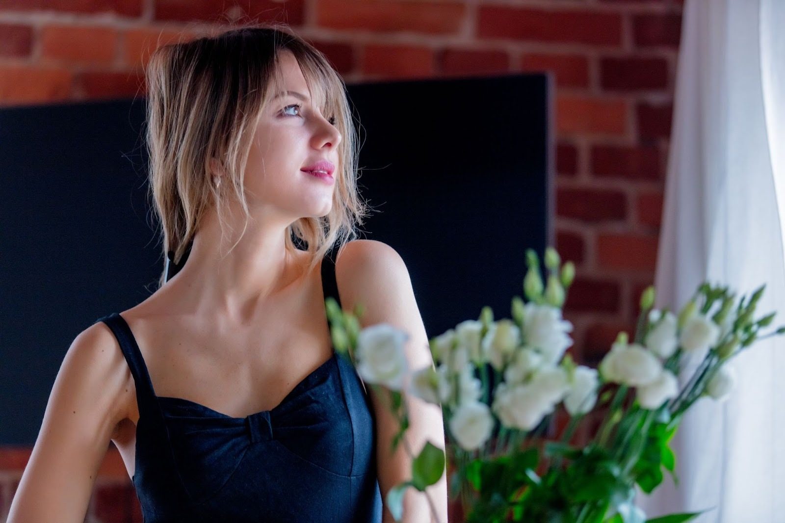 Стильная женщина после 40 лет излучает уверенность