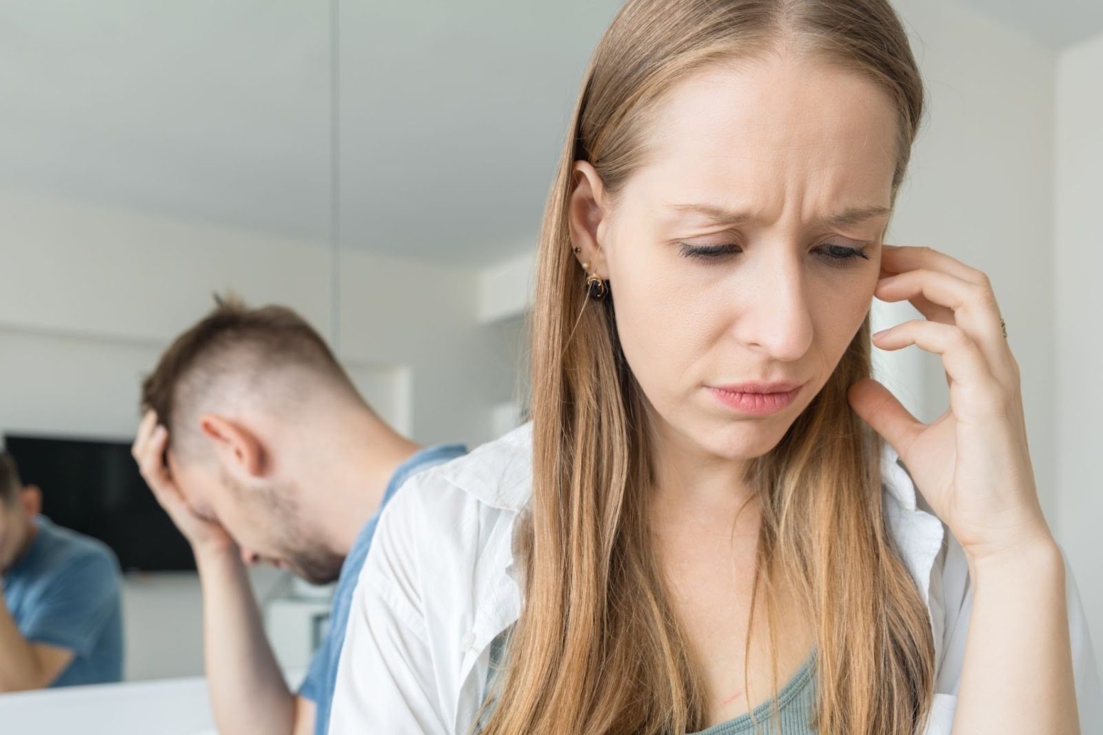 мотивы для поиска любовника — женщина задумалась