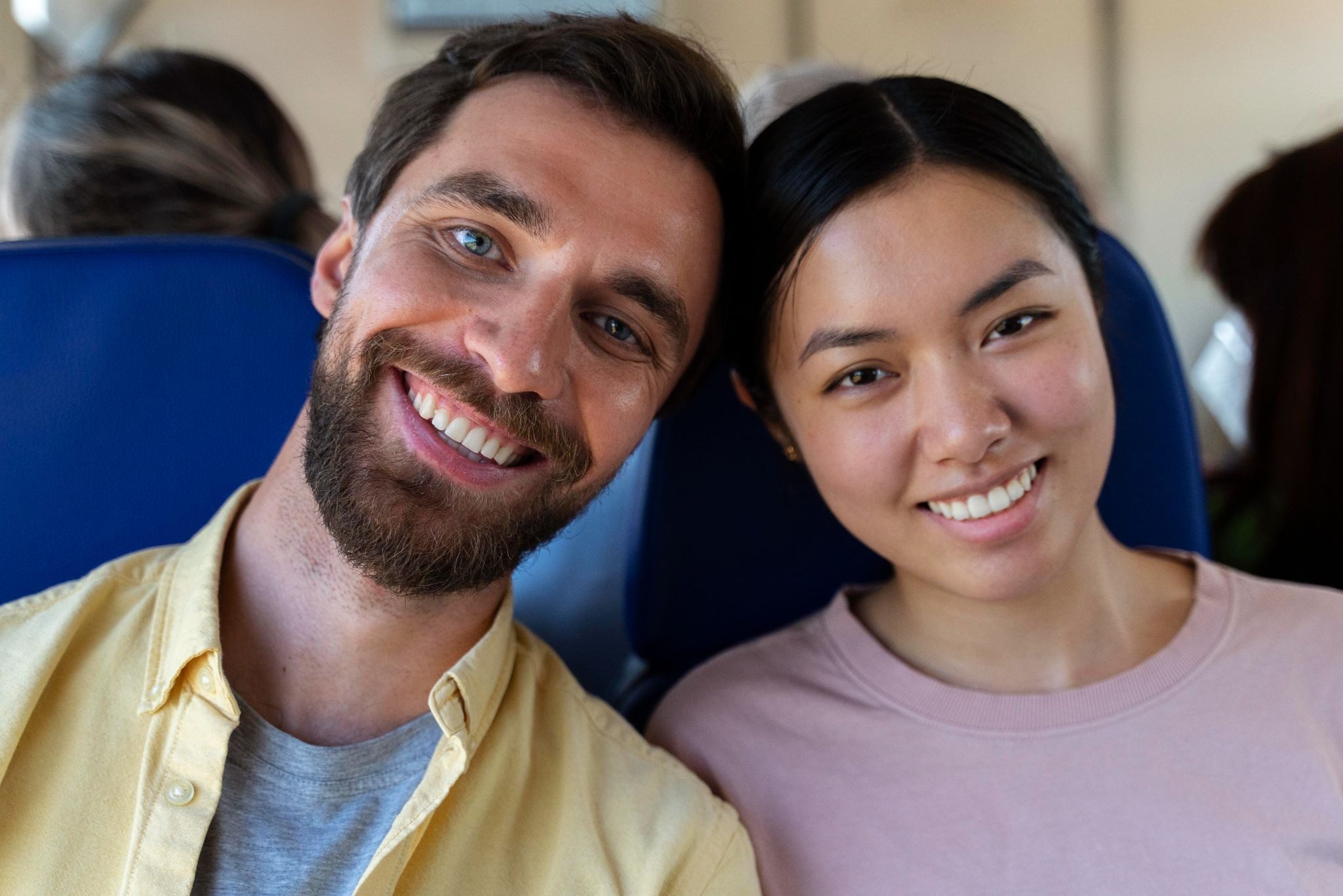 Японка и русский парень знакомятся онлайн